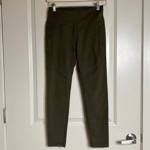 Vuori Elevation Performance Legging In Evergreen Heather Medium